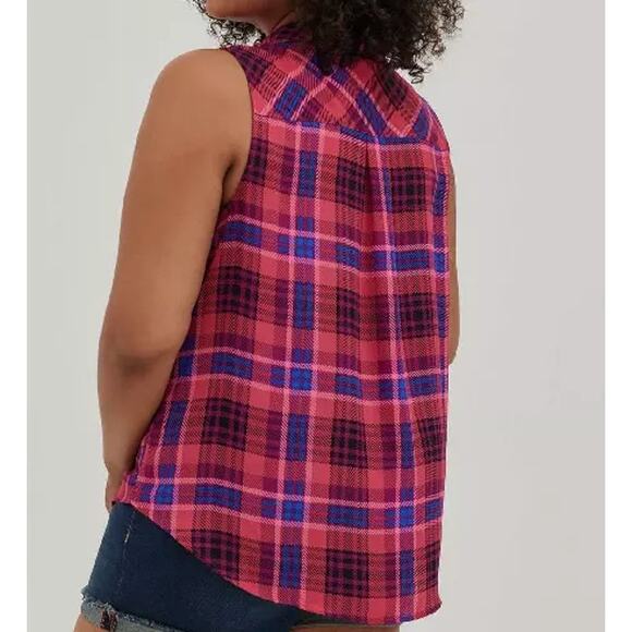 Torrid MADISON TANK  GEORGETTE PLAID MAGENTA Sleeveless Shirt Women's 3 3X - Picture 2 of 5